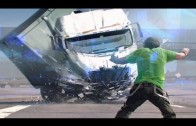 Les accidents de voiture drastiques en 2014 la compilation 21+ caméra de voiture