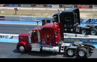 Truck Fest 2013: Smokey grandes installations Burnouts & Drag Racing Revealed