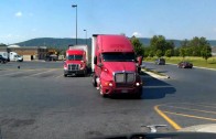 Un camion dans le terre-plein…