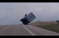 Awesome maneuver that saved a truck !!!