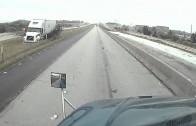 Spectaculaire accident sur une autoroute américaine au Texas