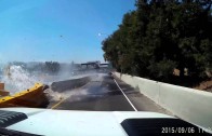 OUF!!! Le conducteur de la voiture paye TRÈS cher son impatience…