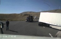 Un automobiliste qui décide de couper un camionneur sans penser un instant à la vitesse du camion…